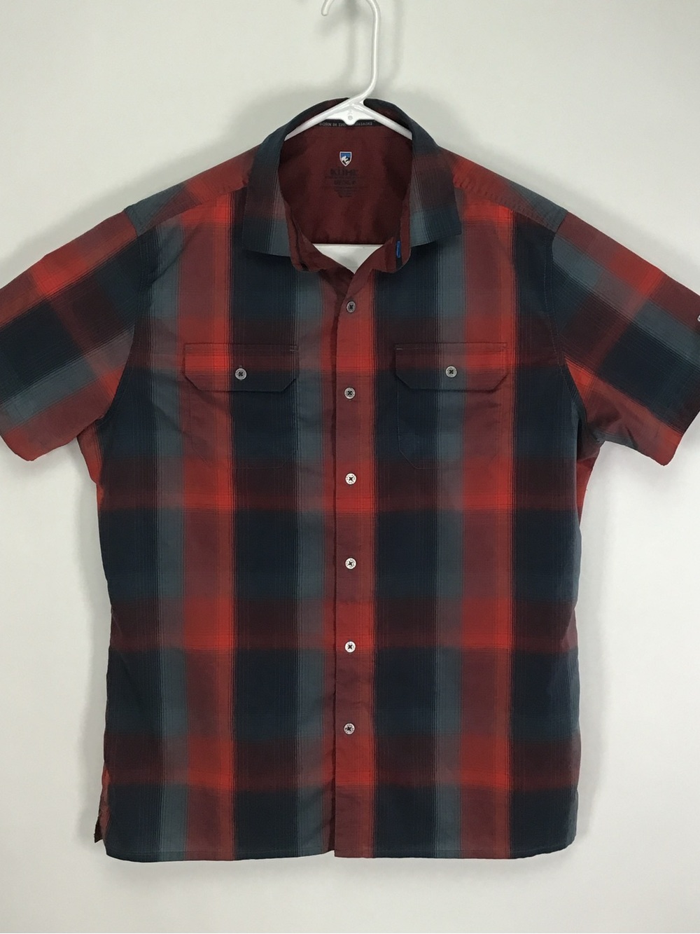 Kuhl men’s short sleeve button up shirt medium